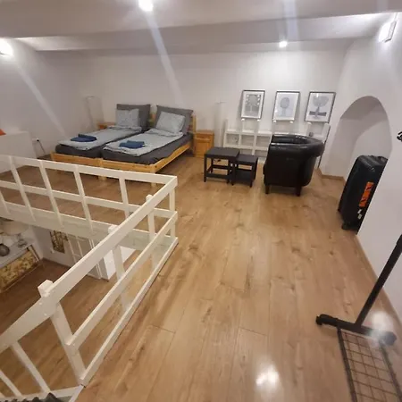 Pipa Utca 6 * Budapešť