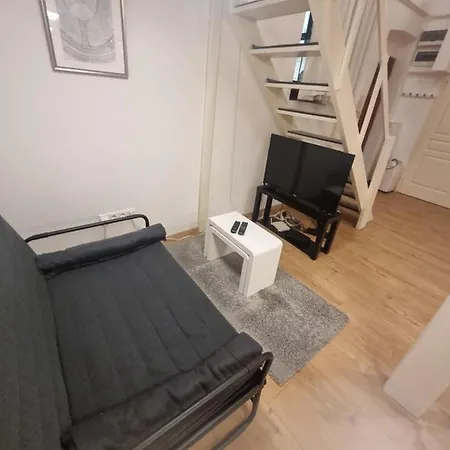 Pipa Utca 6 Apartmán *